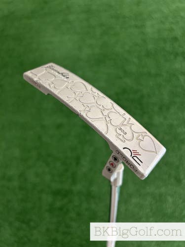 Never Compromise Gambler Series Forged Royal 34 Putter