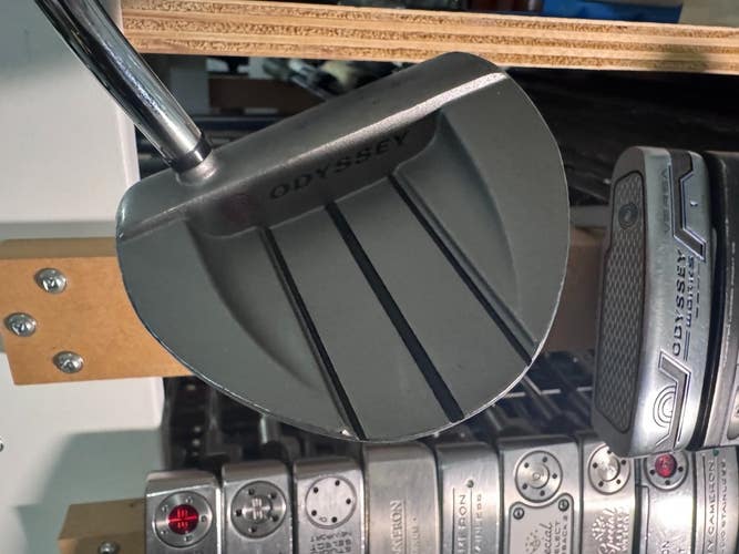 Odyssey White Hot Pro V-Line 35" Mallet Putter Original Grip Nice 2603