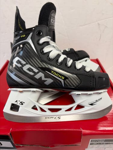 Black 2024 CCM Tacks XF 70 Hockey Skates Regular Width Size 1.5 (New)