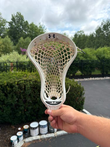 Under Armour Command Low Head (Used)