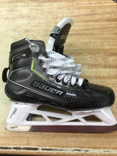 Bauer Hockey Elite Goalie Intermediate Skates Brand New In Box Size 6.5 Fit 2
