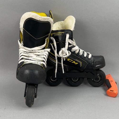 CCM Super Tacks 9350R Size 13Y Inline Skates
