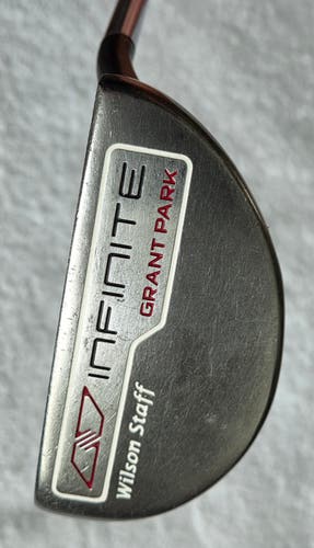 Wilson Staff Infinite Grant Park Putter RH; Steel Shaft