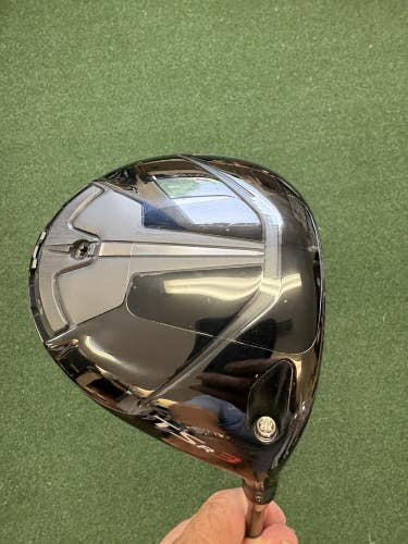 New Titleist TRS 3 9 Deg W/ Hzrdus Black / Silver 6.0 60 Gram Stiff Flex