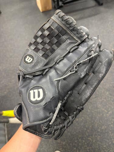 Used Wilson A360 RH Throw Fastpitch Gloves Black 14" 11337-S000489890