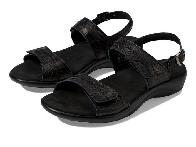 SAS Nudu Sandals Women's 8 Wide Larse Black Open Toe Adjustable Strap ZOGG3297