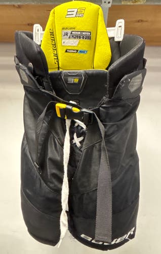 Junior Medium Bauer Supreme 3S Pro Hockey Pants (Used)