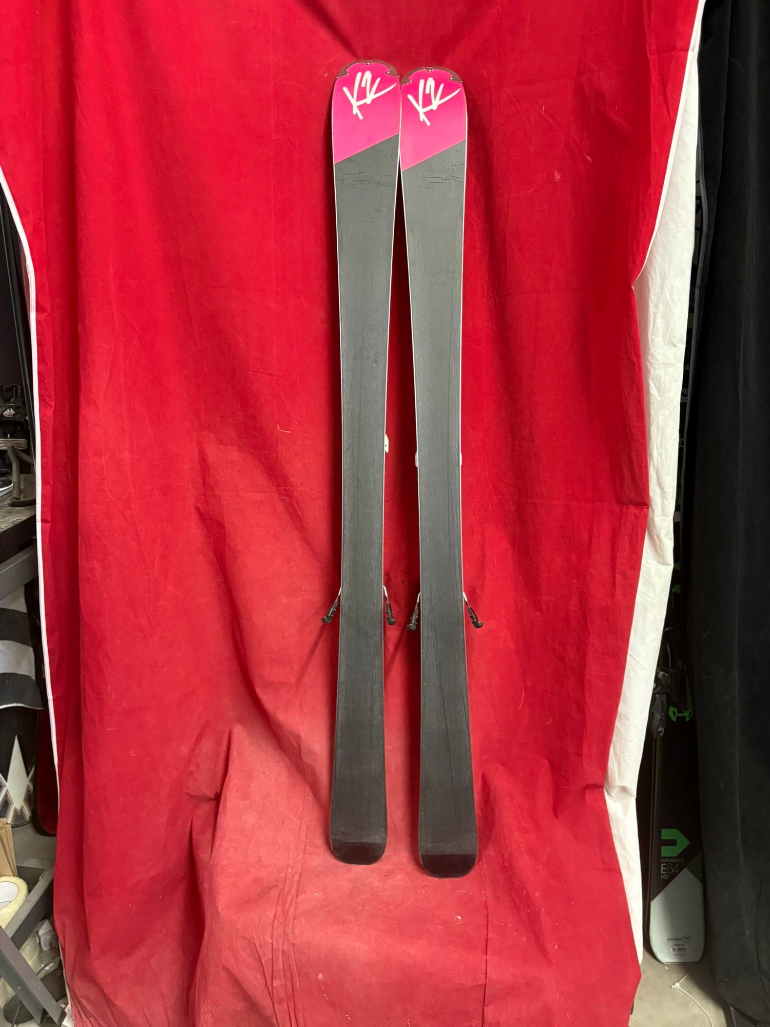 K2 Luvit 76 women's all-mountain skis,142cn. Bindings: Marker