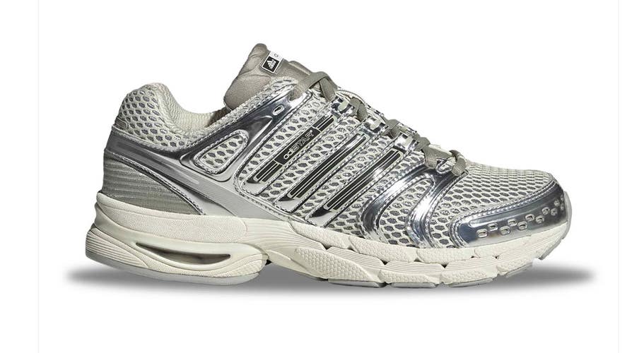Size 7 - Adidas Adistar Control 5 (WOMENS) KJ2285