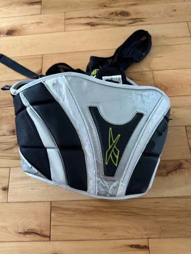Adult Large Reebok Rib Pad (Used)