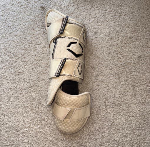 Senior EvoShield Leg guard Shin Guards (Used) Sand Color