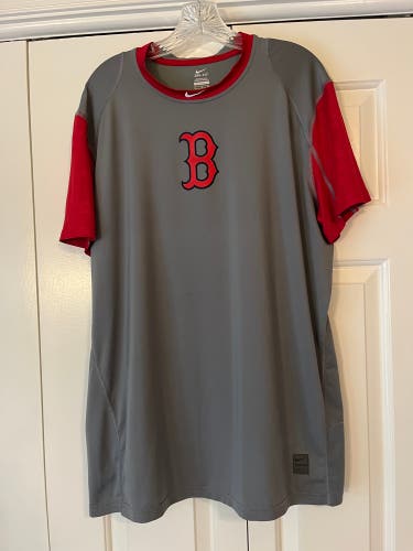 Men's XL Nike Pro Dry-Fit Boston Red Sox tee shirt