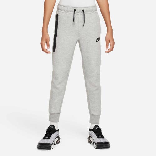 Nike Sportswear Tech Jogger Boys Medium Gray Heather Fleece Drawstring KFC1112