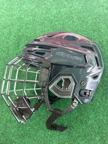 Blue Medium Bauer Re-Akt 150 Helmet (Used)