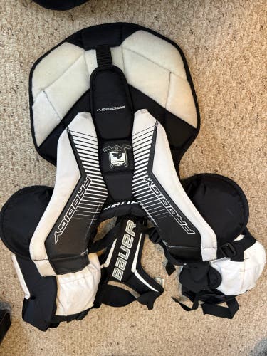 Small Bauer Prodigy Goalie Chest Protector (Used)