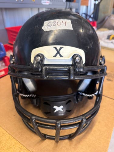 USED XENITH X2E+ YOUTH FOOTBALL HELMET - LARGE - BLACK