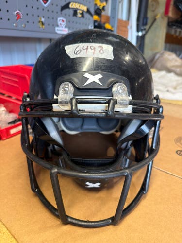 USED XENITH X2E+ YOUTH FOOTBALL HELMET - LARGE - BLACK