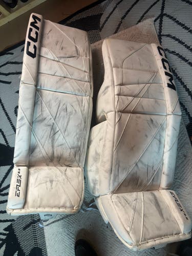 33" 2024 CCM EFlex 6.5 Goalie Leg Pads (Used)