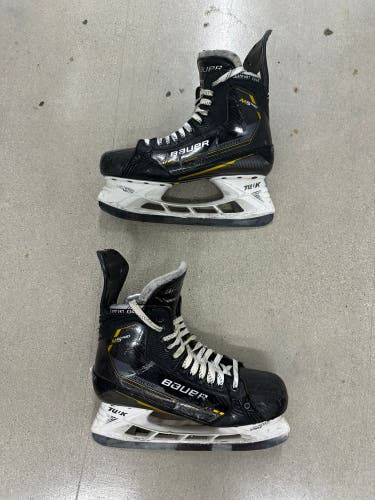 2022 Bauer Supreme M5 Pro Hockey Skates 11 (Used)