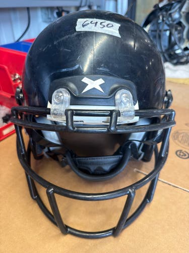 USED XENITH X2E+ YOUTH FOOTBALL HELMET - LARGE - BLACK