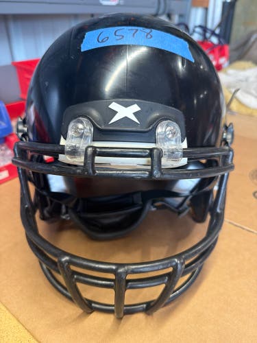 USED XENITH X2E+ YOUTH FOOTBALL HELMET - LARGE - BLACK