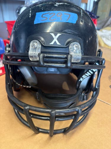 USED XENITH X2E+ YOUTH FOOTBALL HELMET - MEDIUM - BLACK