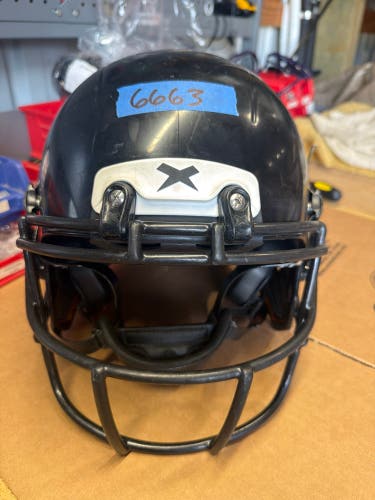 USED XENITH X2E+ YOUTH FOOTBALL HELMET - MEDIUM - BLACK