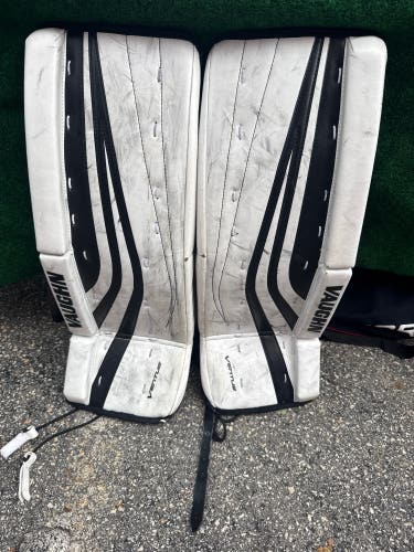 White & Black Youth Vaughn Ventus SLR Goalie Leg Pads (Used) | 26”+2”