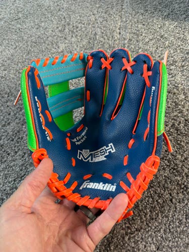 Franklin Field Master MeshTek 9.5” Youth Baseball Glove RHT (Used)