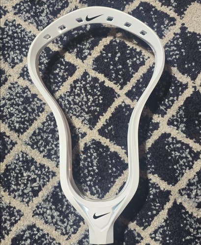 Nike Unstrung L4 Head (New)