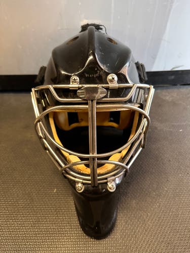 Senior Medium Bauer Profile 960 Goalie Mask Pro Stock (Used)