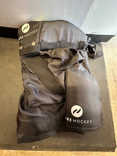 Youth Small Mission L1 Pure Hockey Pants (Used)