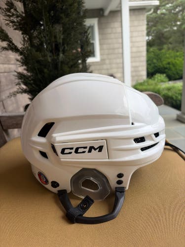 Medium CCM Tacks 720 Helmet (Used)