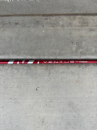 Men's Fujikura Ventus Shaft Regular Flex Graphite Shaft (Used) 45in