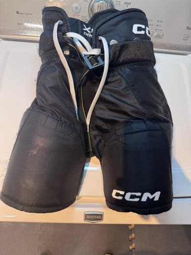 Youth Large CCM Tacks XF Pro Hockey Pants (Used)