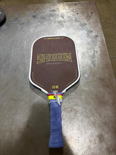 Used SHOGUN BREAD AND BUTTER Pickleball Racquet Red 11605-S000224560