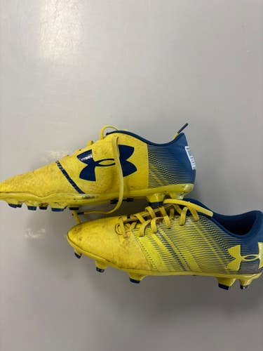 Used Under Armour Soccer Cleats Yellow Junior 06 11860-S000290177