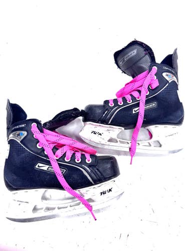 Used Bauer ONE 05 Intermediate Hockey Skate Intermediate 5.0 11860-S000312264