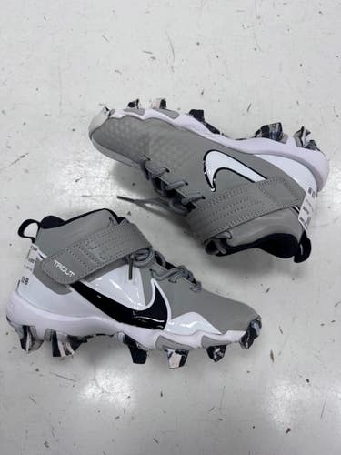 Used Nike FASTFLEX BB/SB Cleats Grey Youth 12.0 11860-S000313081