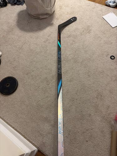 Intermediate Bauer Nexus Tracer Right Handed Hockey Stick 55 Flex (Used)