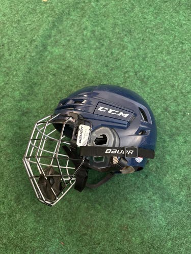 Blue Small CCM Tacks 910 Helmet (Used)