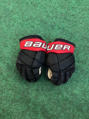Black & Red Junior Bauer Vapor Team Pro Gloves 11" (Used) Spartans
