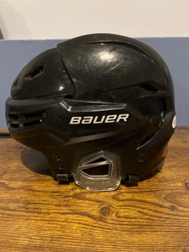 Small Bauer Re-Akt 65 Helmet (Used)
