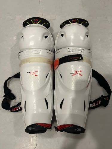 ECHL Senior Bauer Vapor 2X 15" Shin Pads Pro Stock (Used)
