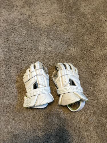 Maverik M6 Lacrosse Gloves (Used)