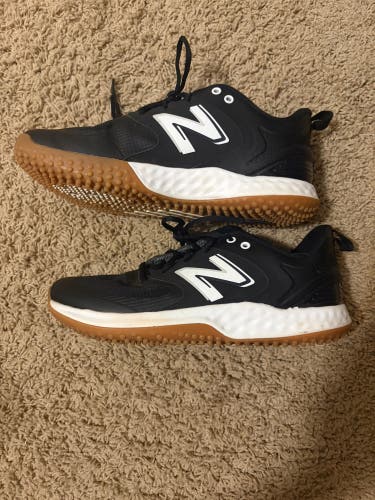Black Men's Size M 10.0 (W 11.0) Adult New Balance 3000v6 Low Top Turf Cleats (Used like new)