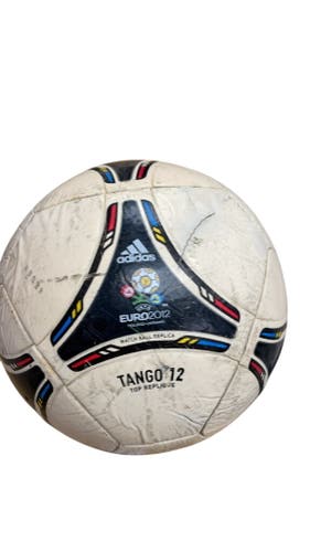 Adidas Euro 2012 Tango 12 Soccer Ball