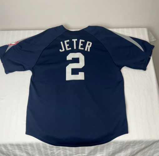 Vintage Majestic Derek Jeter New York Yankees Pinstripe Jersey Men's L