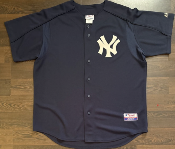 Vintage New York Yankees Baseball Jersey Mens XL Authentic Majestic