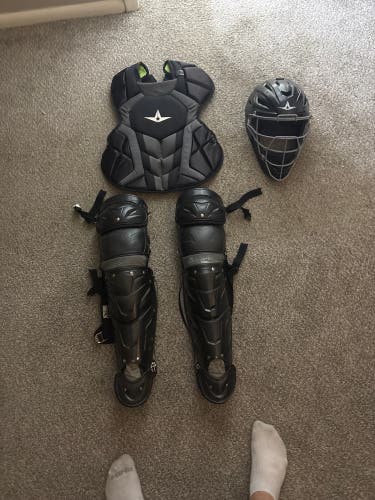 Black/Gray All Star System 7 Axis Catcher's Set (Used)